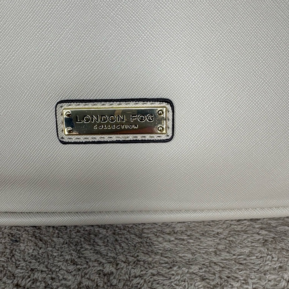 London Fog Lorraine Crossbody Bag NWT - Picture 6 of 9